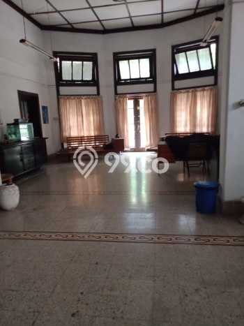 Siap Huni Hunian Elit 11 Kamar di Wonokromo Dekat ke Mana Saja Siap Huni Hunian Elit 11 Kamar di Wonokromo Dekat ke Mana Saja