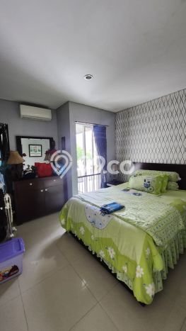 Rumah Mewah LB 247m2 Siap Huni Desain Elegan di Citraland, Surabaya Rumah Mewah LB 247m2 Siap Huni Desain Elegan di Citraland, Surabaya