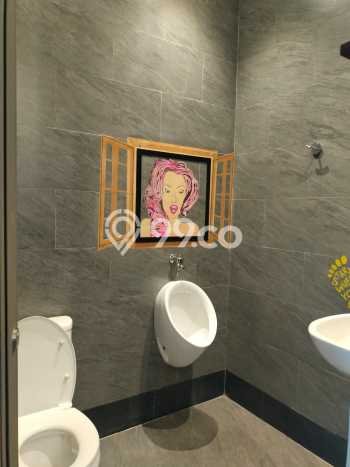 Rumah Mewah LB 200m2 Siap Huni Desain Elegan di Citraland, Surabaya Rumah Mewah LB 200m2 Siap Huni Desain Elegan di Citraland, Surabaya