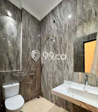 Hunian Mewah Dijual LT 153m2 di Mulyorejo, Surabaya Hunian Mewah Dijual LT 153m2 di Mulyorejo, Surabaya