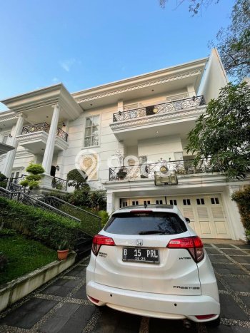Hunian Elit LB 968m2 Siap Pakai Desain Elegan di BSD City, Tangerang Hunian Elit LB 968m2 Siap Pakai Desain Elegan di BSD City, Tangerang
