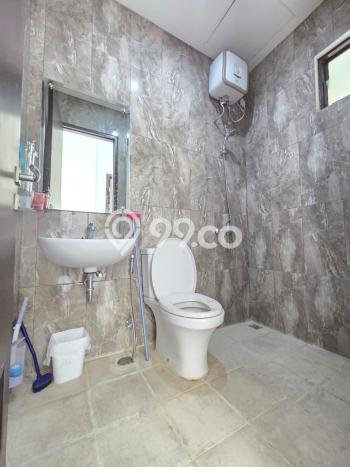 Rumah Modern 3 KT di Suvarna Sutera Tangerang Rumah Modern 3 KT di Suvarna Sutera Tangerang