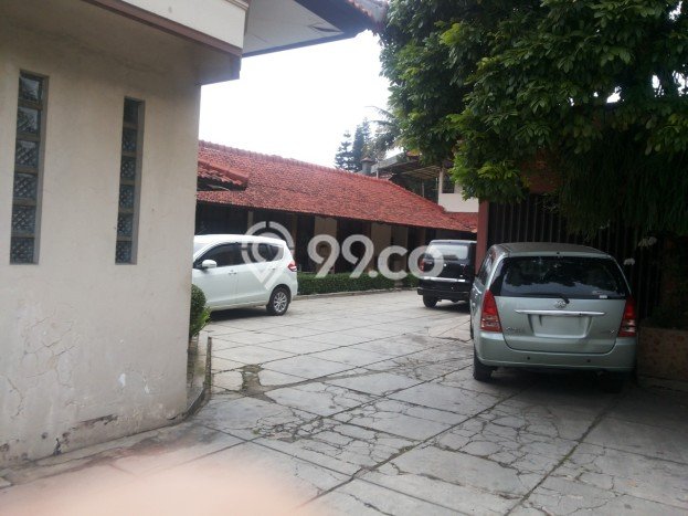 Siap Huni Hunian Elit 13 Kamar di Batununggal Dekat ke Mana Pun Siap Huni Hunian Elit 13 Kamar di Batununggal Dekat ke Mana Pun