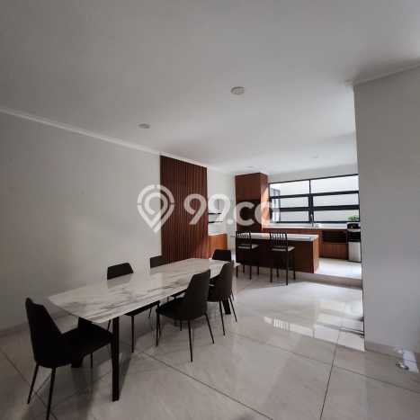 Rumah Mewah Siap Huni LT 375m2 di Batununggal, Bandung Rumah Mewah Siap Huni LT 375m2 di Batununggal, Bandung
