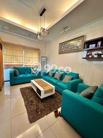 Ready to Use! Luxury House LT 204m2 Desain Modern di BKR Ready to Use! Luxury House LT 204m2 Desain Modern di BKR