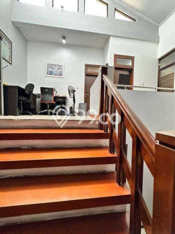 Ready to Use! Luxury House LT 204m2 Desain Modern di BKR Ready to Use! Luxury House LT 204m2 Desain Modern di BKR