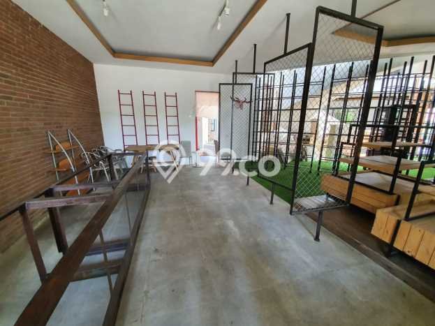 FEATURED! Rumah Asri area Cipaganti, LT 829m2m² Bangunan 690m2m² FEATURED! Rumah Asri area Cipaganti, LT 829m2m² Bangunan 690m2m²