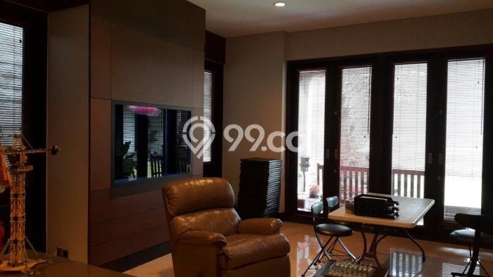 Rumah Luxury Modern Siap Huni di Cipaganti Bandung Rumah Luxury Modern Siap Huni di Cipaganti Bandung