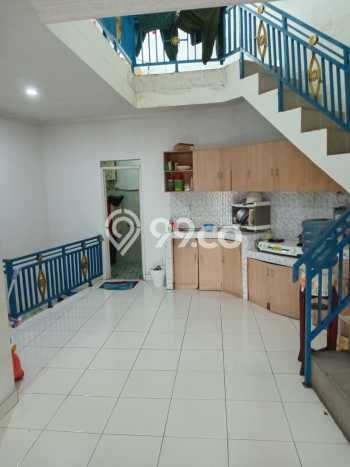 Ruko Dijual di Buah Batu LT 127m2, LB 160m2 untuk Investasi Ruko Dijual di Buah Batu LT 127m2, LB 160m2 untuk Investasi