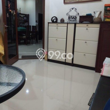 Rumah lokasi Otista, Bandung, LT 152m2m² Bangunan 265m2m² Rumah lokasi Otista, Bandung, LT 152m2m² Bangunan 265m2m²