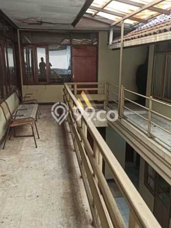 Rumah Elit Modern Siap Huni di Riau Bandung Rumah Elit Modern Siap Huni di Riau Bandung