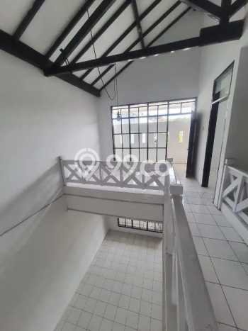 Rumah Lokasi Strategis di , Bandung, LT 90m2m² LB 120m2m² Rumah Lokasi Strategis di , Bandung, LT 90m2m² LB 120m2m²