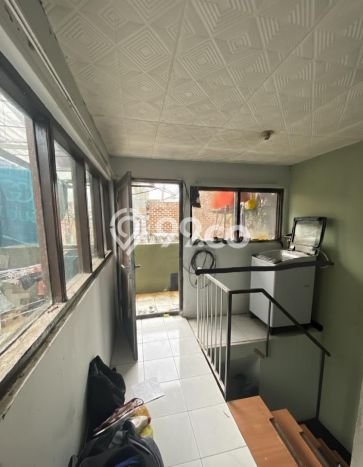 Rumah Area Nyaman kawasan , Bandung, Luas 80m2m² LB 75m2m² Rumah Area Nyaman kawasan , Bandung, Luas 80m2m² LB 75m2m²