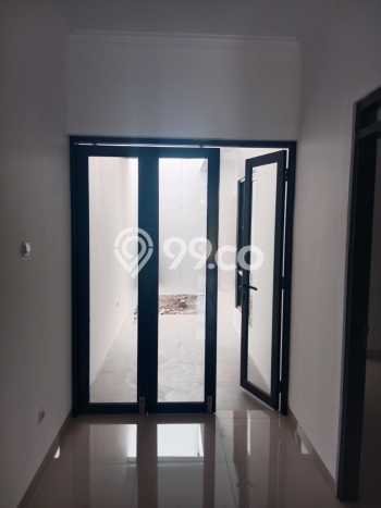 Rumah Eksklusif di Antapani, Bandung, LT 75m2m² LB 100m2m² Rumah Eksklusif di Antapani, Bandung, LT 75m2m² LB 100m2m²