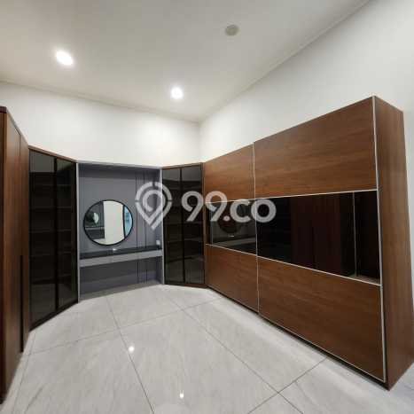 Rumah Mewah Siap Huni LT 375m2 di Batununggal, Bandung Rumah Mewah Siap Huni LT 375m2 di Batununggal, Bandung