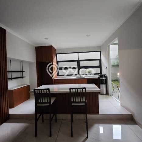 Rumah Mewah Siap Huni LT 375m2 di Batununggal, Bandung Rumah Mewah Siap Huni LT 375m2 di Batununggal, Bandung