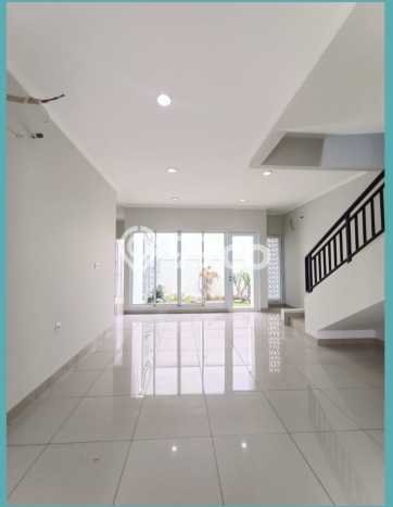 For Sale Hunian Rumah Terawat 2 KT di Summarecon Bandung, Bandung For Sale Hunian Rumah Terawat 2 KT di Summarecon Bandung, Bandung