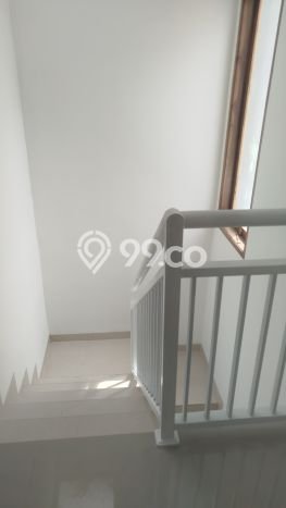 Dijual Hunian Rumah Terawat 4 Kamar di Bandung Barat, Bandung Dijual Hunian Rumah Terawat 4 Kamar di Bandung Barat, Bandung