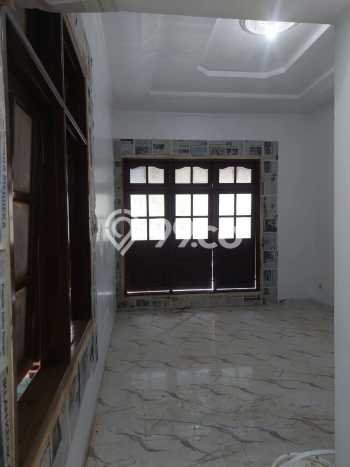 Lokasi strategis! Rumah siap pakai disewakan di Semarang Barat LB 290m2 Lokasi strategis! Rumah siap pakai disewakan di Semarang Barat LB 290m2