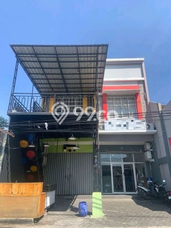 Area Ramai! Ruko Dijual di Semarang Timur untuk Bisnis Luas Bangunan 96m2 Area Ramai! Ruko Dijual di Semarang Timur untuk Bisnis Luas Bangunan 96m2