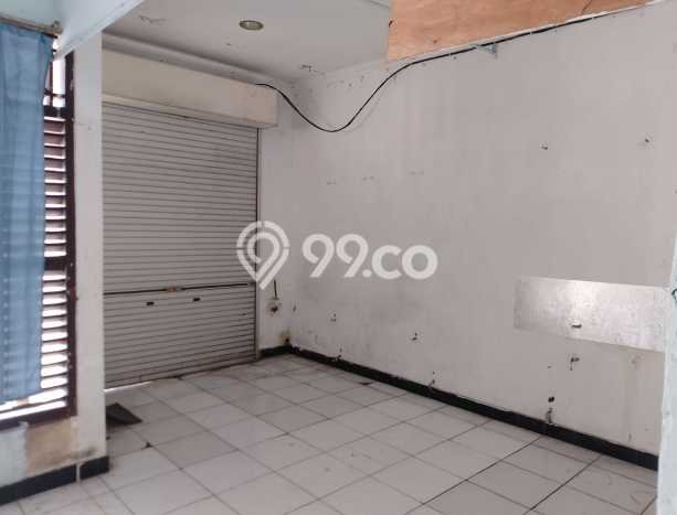 Dijual Cepat Rumah Favorit Siap Huni LB 340m2 di Semarang Utara, Semarang Dijual Cepat Rumah Favorit Siap Huni LB 340m2 di Semarang Utara, Semarang