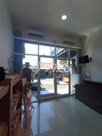 Area Ramai! Ruko Dijual di Semarang Timur untuk Bisnis Luas Bangunan 96m2 Area Ramai! Ruko Dijual di Semarang Timur untuk Bisnis Luas Bangunan 96m2
