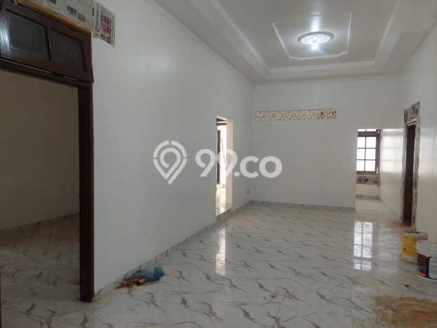 Lokasi strategis! Rumah siap pakai disewakan di Semarang Barat LB 290m2 Lokasi strategis! Rumah siap pakai disewakan di Semarang Barat LB 290m2