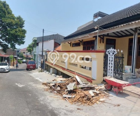 Lokasi strategis! Rumah siap pakai disewakan di Semarang Barat LB 290m2 Lokasi strategis! Rumah siap pakai disewakan di Semarang Barat LB 290m2