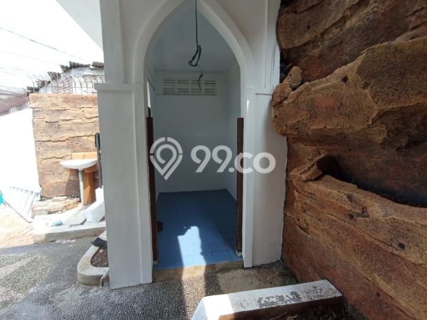 Rumah Modern Cantik 2 KT Bisa Langsung Pindah di Semarang Barat Rumah Modern Cantik 2 KT Bisa Langsung Pindah di Semarang Barat