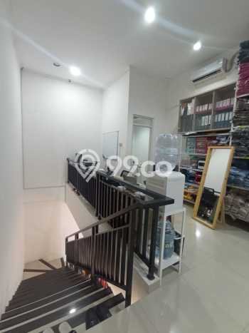 Area Ramai! Ruko Dijual di Semarang Timur untuk Bisnis Luas Bangunan 96m2 Area Ramai! Ruko Dijual di Semarang Timur untuk Bisnis Luas Bangunan 96m2