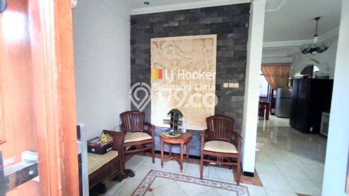 Best Deal Hunian Mewah Ideal dan Luas di Banyumanik, Semarang Best Deal Hunian Mewah Ideal dan Luas di Banyumanik, Semarang