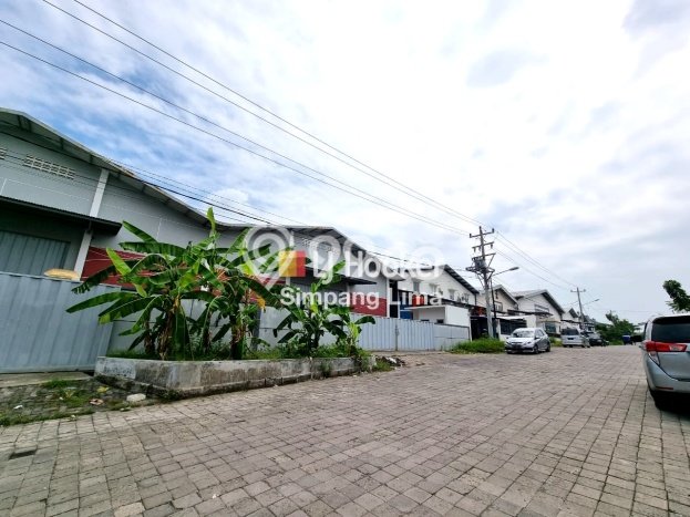 Gudang Disewakan di Kawasan Ramai Semarang Barat, Semarang Gudang Disewakan di Kawasan Ramai Semarang Barat, Semarang