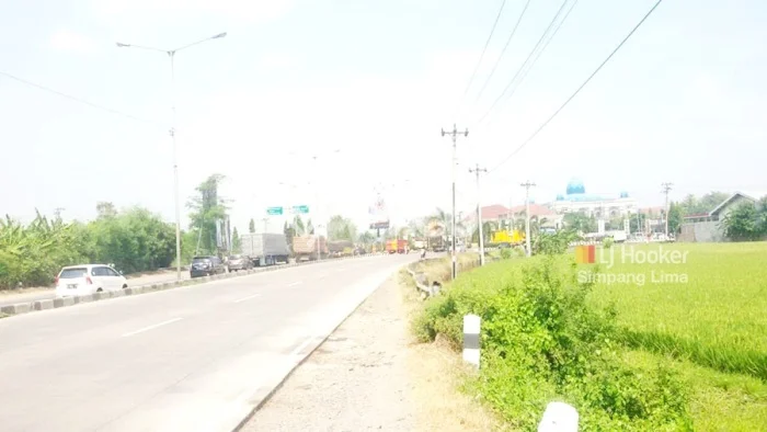 Tanah Disewa di Kendal Strategis dan Memiliki Luas 4000m2 Tanah Disewa di Kendal Strategis dan Memiliki Luas 4000m2