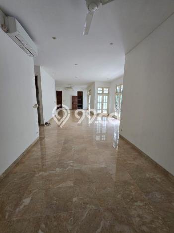 Rumah Elit LB 400m2 Siap Pakai Desain Elegan di Wijaya, Jakarta Selatan Rumah Elit LB 400m2 Siap Pakai Desain Elegan di Wijaya, Jakarta Selatan