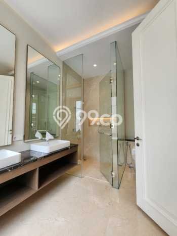 Hunian Mewah LB 1000m2 Siap Pakai Desain Elegan di patra kuningan, Jakarta Selatan Hunian Mewah LB 1000m2 Siap Pakai Desain Elegan di patra kuningan, Jakarta Selatan
