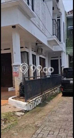 Jual Rumah Minimalis Bagus Punya 4 KT di Ciputat Tangerang Selatan SHM Jual Rumah Minimalis Bagus Punya 4 KT di Ciputat Tangerang Selatan SHM