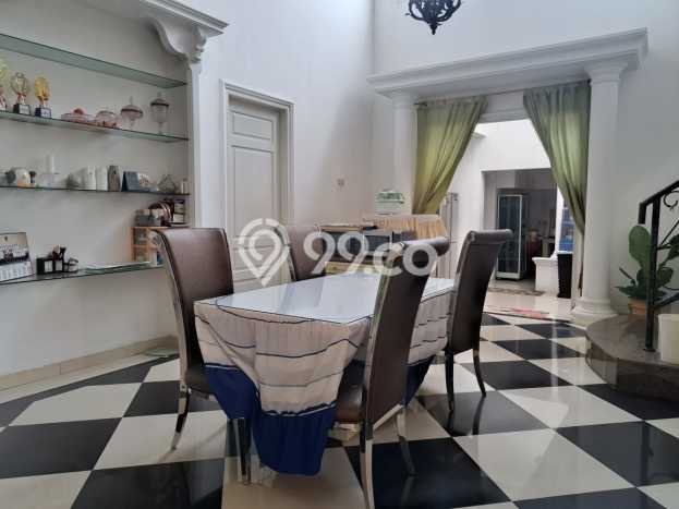 Ready to Use! Luxury House LT 600m2 Desain Modern di Cireundeu Ready to Use! Luxury House LT 600m2 Desain Modern di Cireundeu