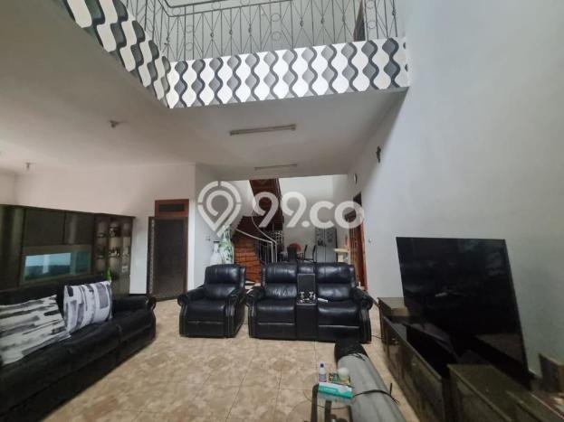 Hunian Elit LB 350m2 Siap Huni Desain Elegan di Sutorejo, Surabaya Hunian Elit LB 350m2 Siap Huni Desain Elegan di Sutorejo, Surabaya
