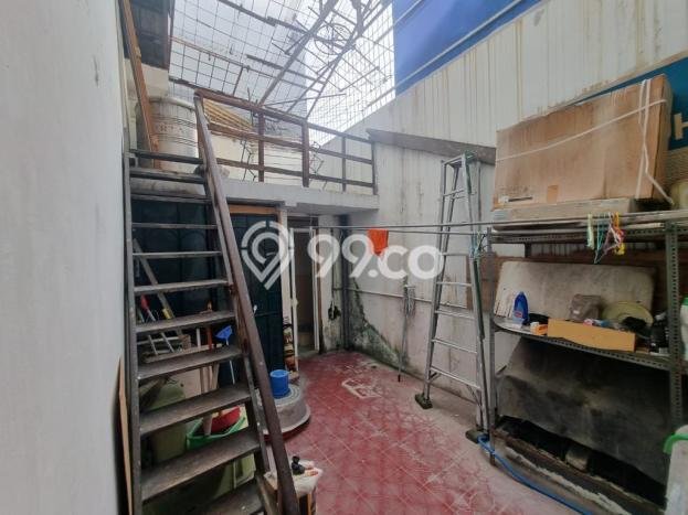 Hunian Elit LB 350m2 Siap Huni Desain Elegan di Sutorejo, Surabaya Hunian Elit LB 350m2 Siap Huni Desain Elegan di Sutorejo, Surabaya
