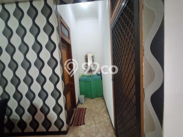 Hunian Elit LB 350m2 Siap Huni Desain Elegan di Sutorejo, Surabaya Hunian Elit LB 350m2 Siap Huni Desain Elegan di Sutorejo, Surabaya