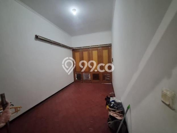 Hunian Elit LB 350m2 Siap Huni Desain Elegan di Sutorejo, Surabaya Hunian Elit LB 350m2 Siap Huni Desain Elegan di Sutorejo, Surabaya