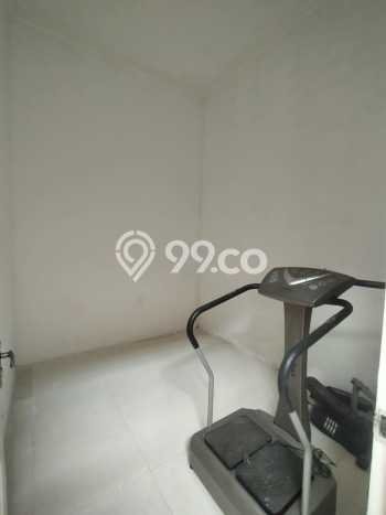 PILIHAN TEPAT! Rumah kawasan , 4 KT, Dekat Mall, LT 250m2m² LB 220m2m² PILIHAN TEPAT! Rumah kawasan , 4 KT, Dekat Mall, LT 250m2m² LB 220m2m²