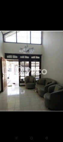 Rumah Sewa Surabaya LT 240m2 LB 300m2 Area Kertajaya Rumah Sewa Surabaya LT 240m2 LB 300m2 Area Kertajaya