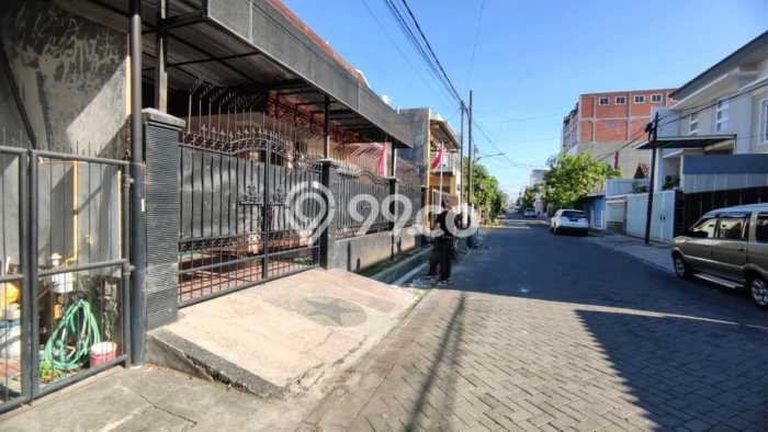 Sewa Rumah Harga Terjangkau di Ngagel Surabaya dengan 3 Kamar Tidur Sewa Rumah Harga Terjangkau di Ngagel Surabaya dengan 3 Kamar Tidur