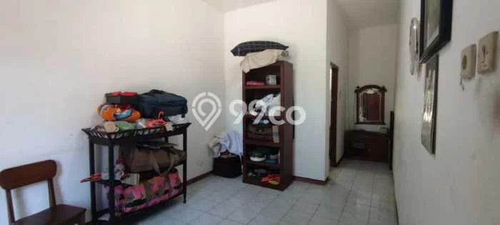 Rumah Cantik Siap Huni Di Gayungan Luas 220m2 Lokasi Strategis Rumah Cantik Siap Huni Di Gayungan Luas 220m2 Lokasi Strategis