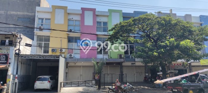 Unit Ruko Dijual di Kenjeran Surabaya Luas Bangunan 250m2 Unit Ruko Dijual di Kenjeran Surabaya Luas Bangunan 250m2
