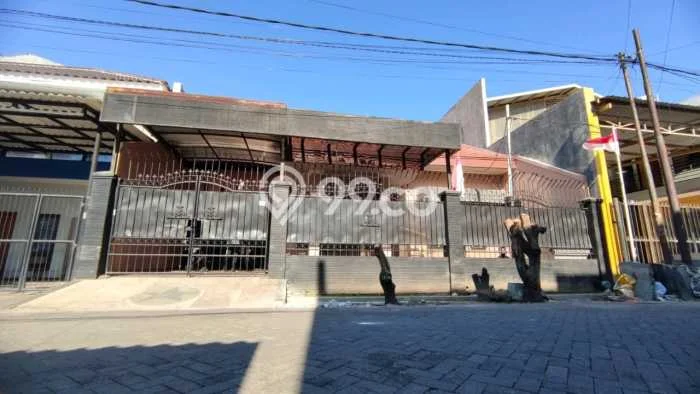 Sewa Rumah Harga Terjangkau di Ngagel Surabaya dengan 3 Kamar Tidur Sewa Rumah Harga Terjangkau di Ngagel Surabaya dengan 3 Kamar Tidur