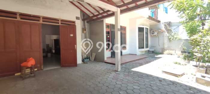 Rumah Cantik Siap Huni Di Gayungan Luas 220m2 Lokasi Strategis Rumah Cantik Siap Huni Di Gayungan Luas 220m2 Lokasi Strategis