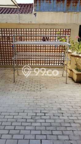 Dijual Rumah Premium dengan Fasilitas Sekitar Komplit di Sukolilo, Surabaya Dijual Rumah Premium dengan Fasilitas Sekitar Komplit di Sukolilo, Surabaya