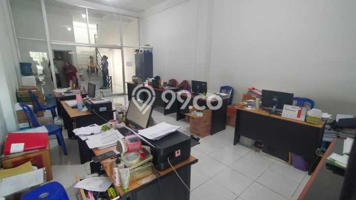 Unit Ruko Dijual di Kenjeran Surabaya Luas Bangunan 250m2 Unit Ruko Dijual di Kenjeran Surabaya Luas Bangunan 250m2